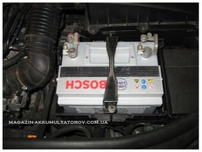 akkumulyator-bosch-s5-004-61аh-0092S50040-Opel-Ford-Fiat-Peugeot_Renault_Skoda-Volkswagen-Citroen