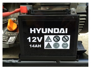 Аккумулятор-для-бензогенератор-HYUNDAI-12v-14ah-200А